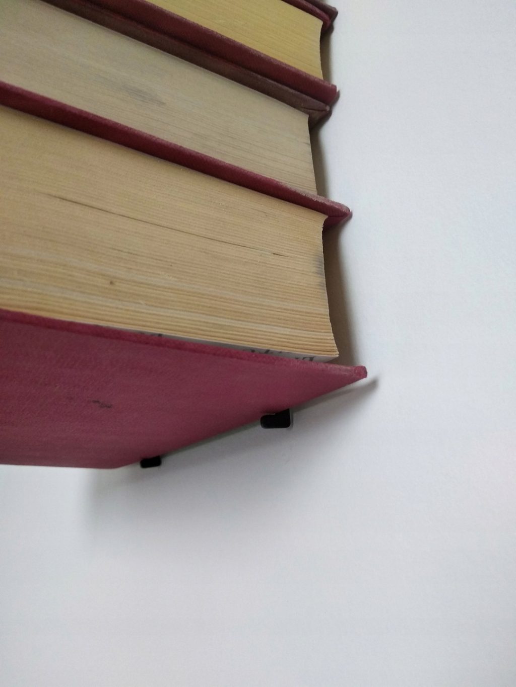 unsichtbares Bücherregal Wohnzimmer - Image 6